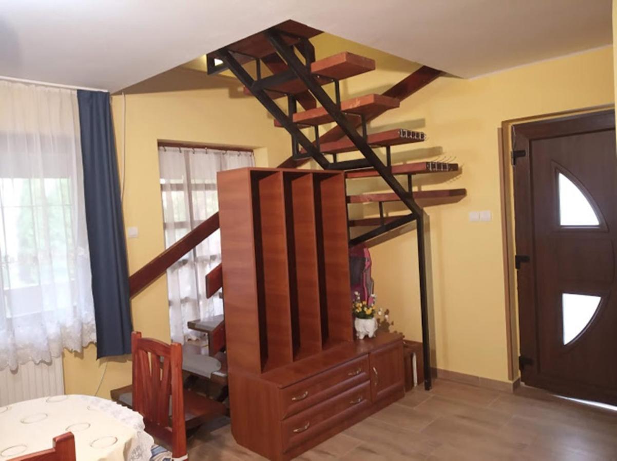 Bazsi Apartman Hajduszoboszlo Bagian luar foto