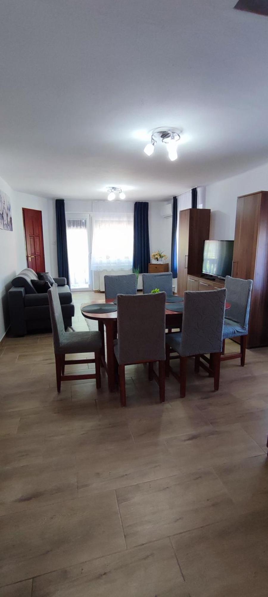 Bazsi Apartman Hajduszoboszlo Bagian luar foto